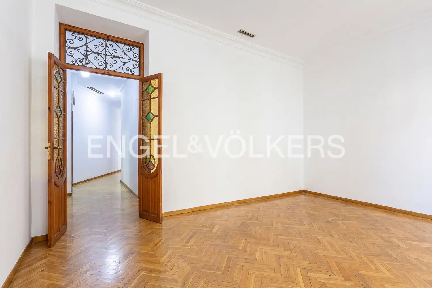 Flat with terrace for sale in Carrer d'Aparisi i Guijarro, imagen 34