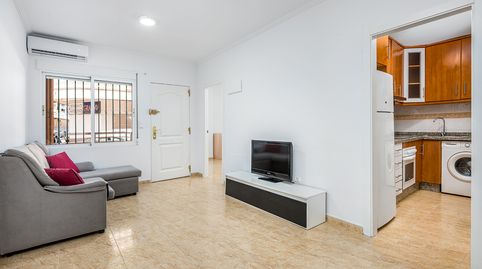 Foto 2 de Apartamento en venta en Calle Patricio Zammit, 61, Antonio Machado, Torrevieja
