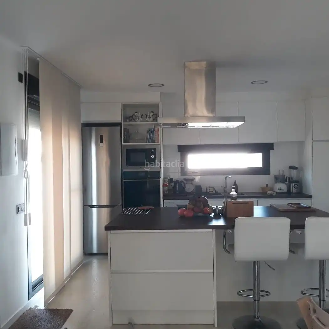 Casa en venta en Avinguda de l'Advocat Fausto Caruana 31