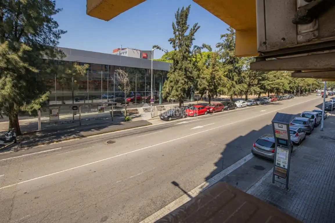 Vista exterior de Piso en venta en Ripollet con Aire acondicionado