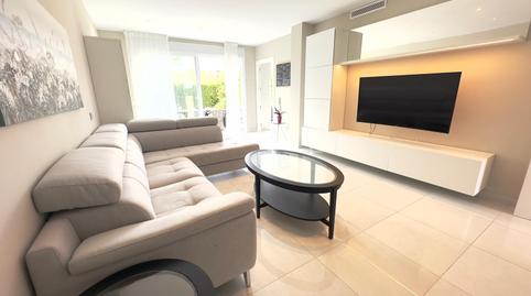 Foto 2 de Casa adosada de alquiler en Rodeo Alto - Guadaiza - La Campana, Marbella