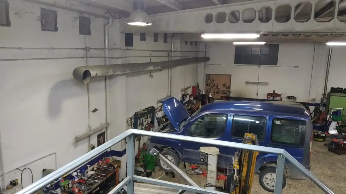 Nave industrial en venta en Calle CAMINO CEMENTERIO, 7, Cuéllar