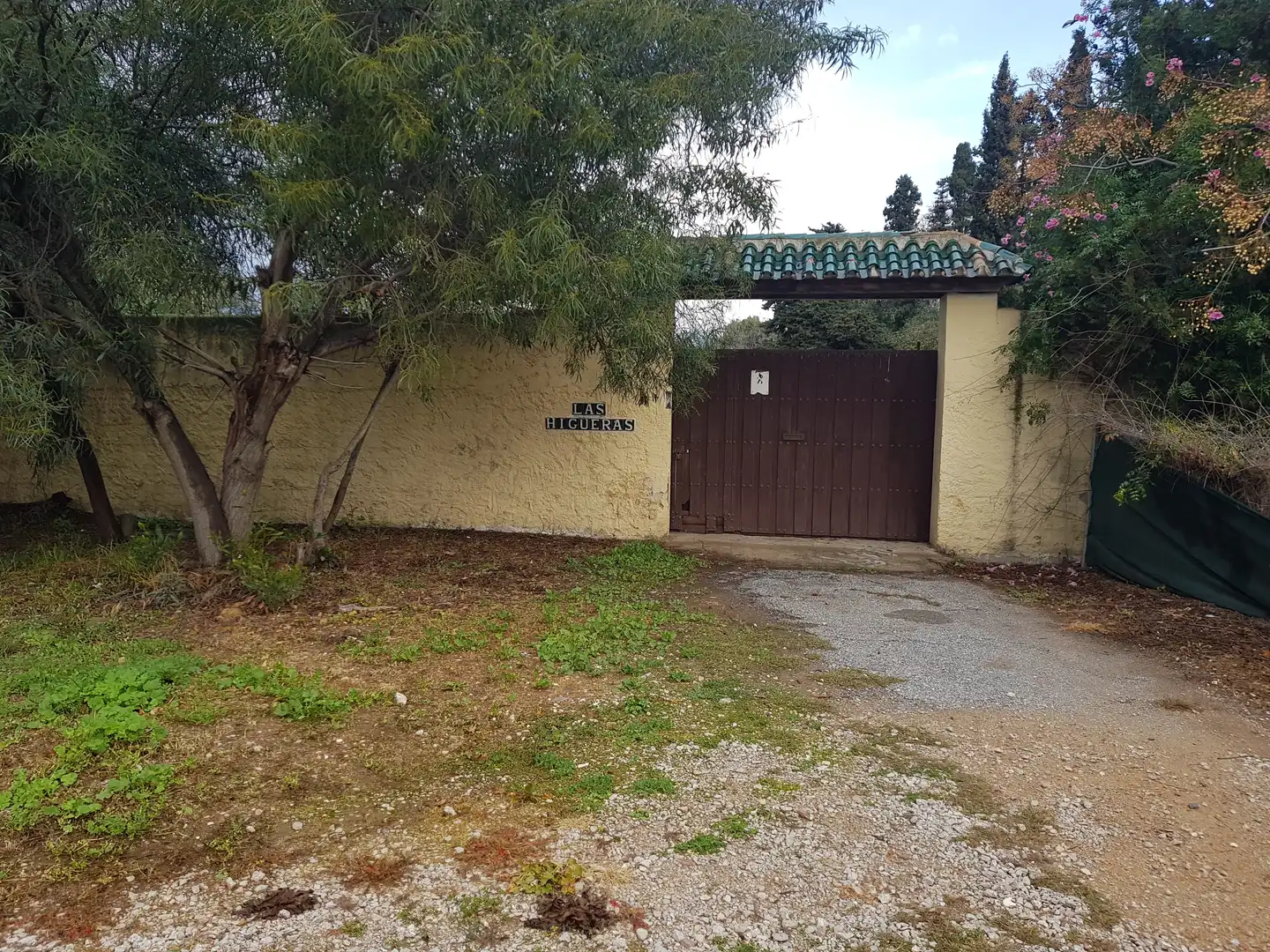 Vista exterior de Casa o chalet en venta en Marbella con Jardín privado, Terraza y Piscina