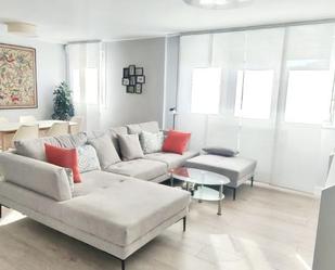 Living room of Flat to rent in  Madrid Capital  with Heating