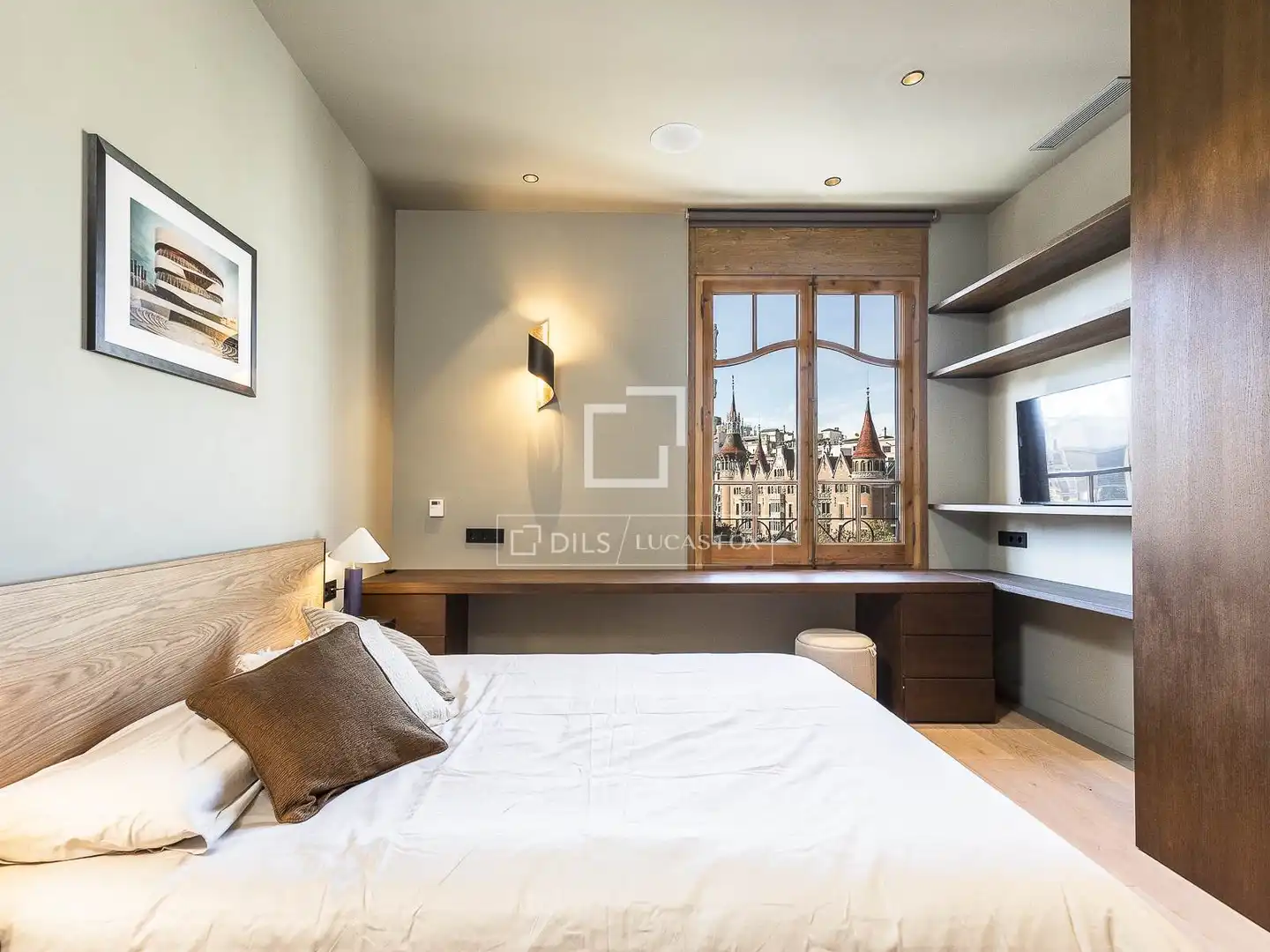 Bedroom of Flat for rent in Eixample