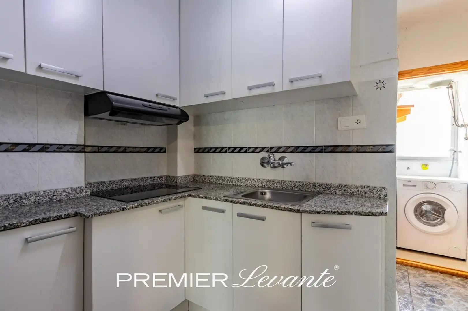 Kitchen of Flat for sale in Elda  with Air Conditioner