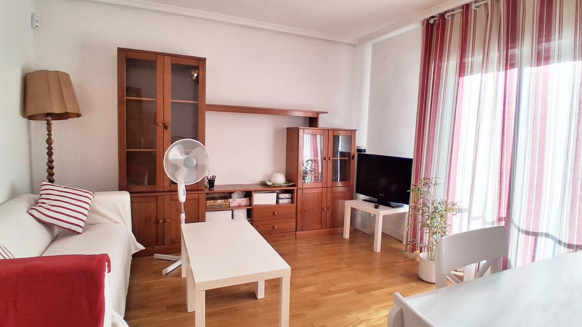 Living room of Flat for sale in Salamanca Capital  with Storage room, Balcony and Alarm