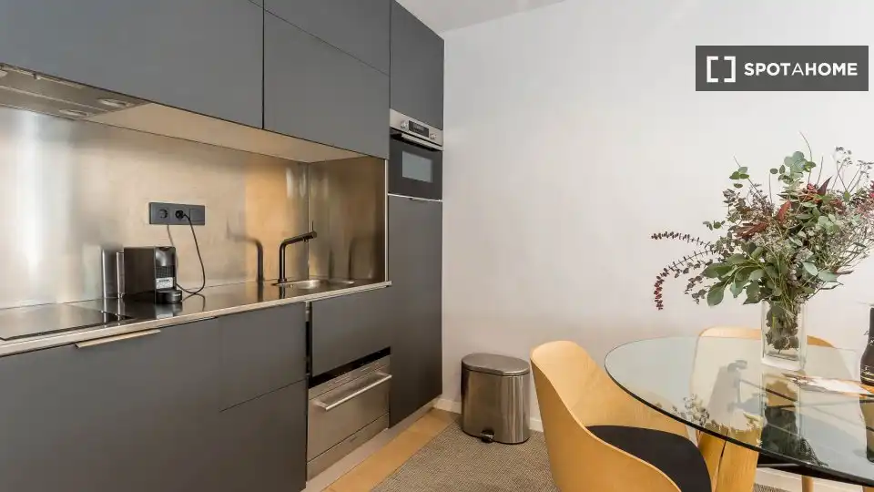 Flat with terrace to rent in Sarrià - Sant Gervasi, imagen 9