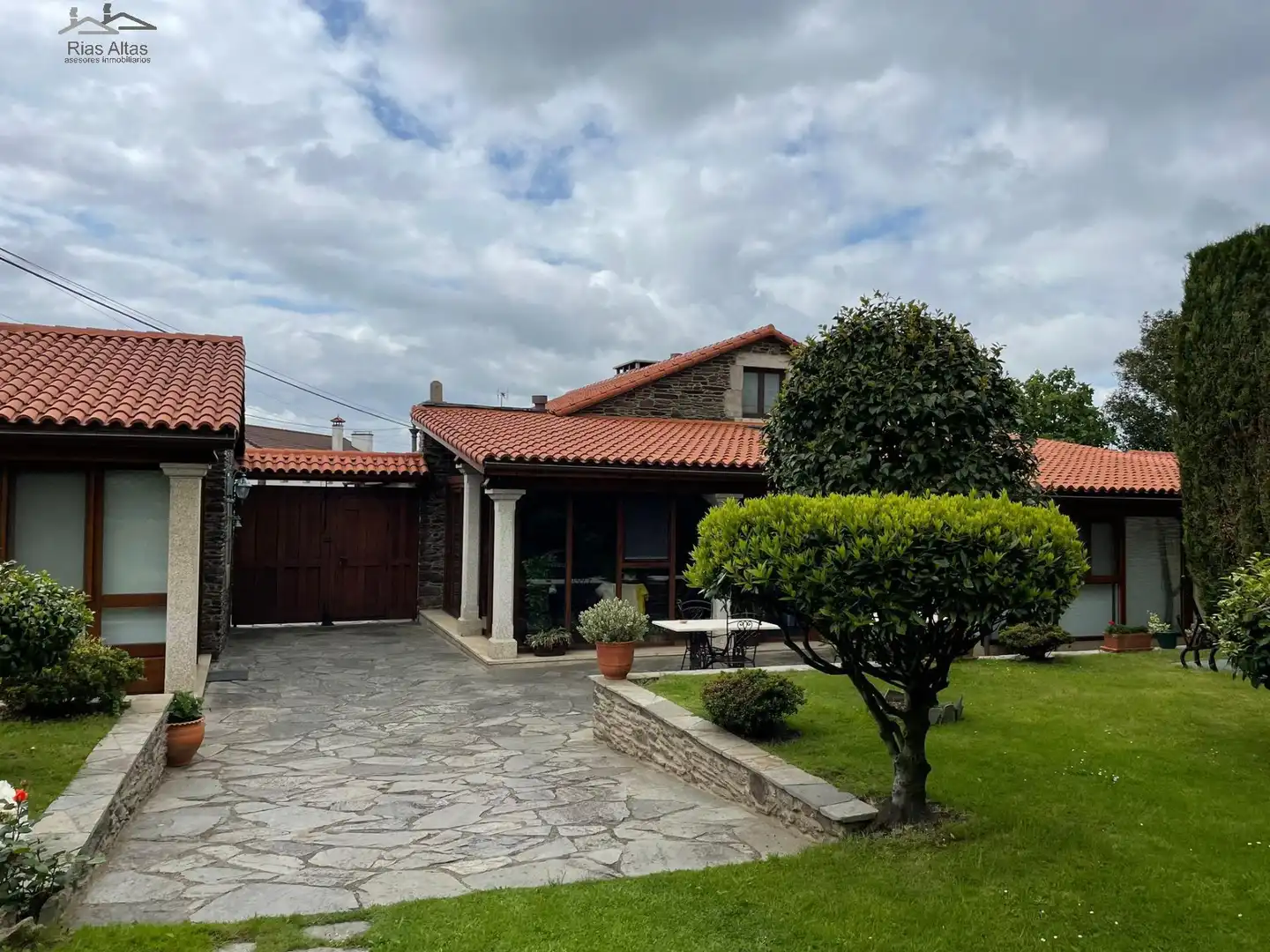 Jardín de Casa o chalet en venta en Ordes con Jardín privado y Trastero