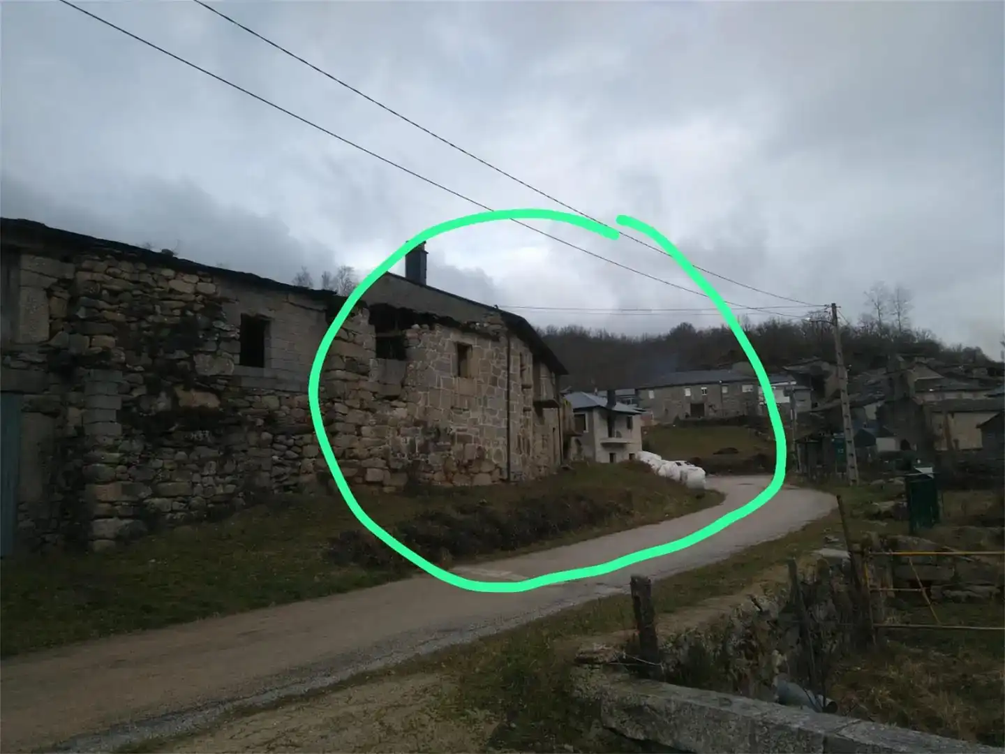 Vista exterior de Casa o chalet en venta en A Veiga  con Balcón
