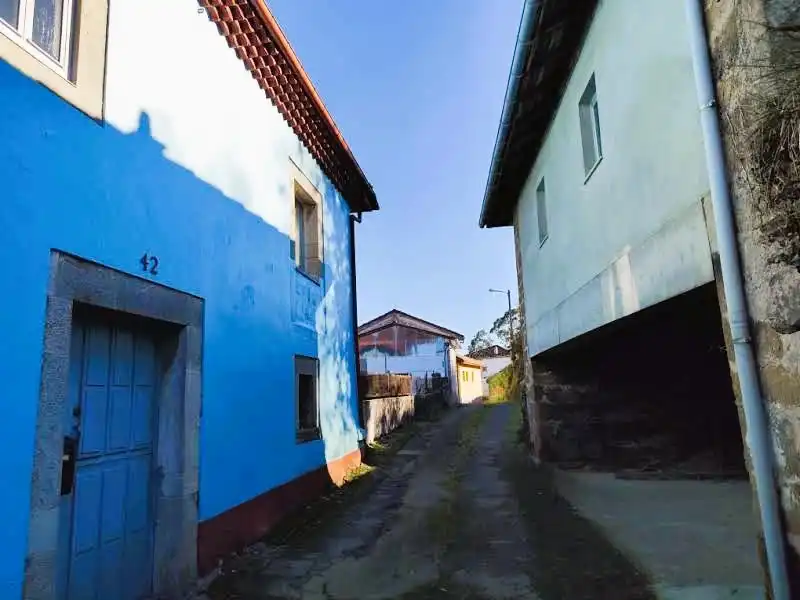Vista exterior de Casa o chalet en venta en Salas con Trastero y Amueblado