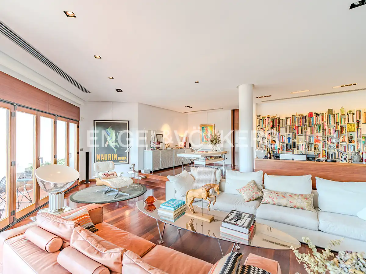 Sala d'estar de Casa o xalet en venda en Elche / Elx amb Aire condicionat, Calefacció i Jardí privat