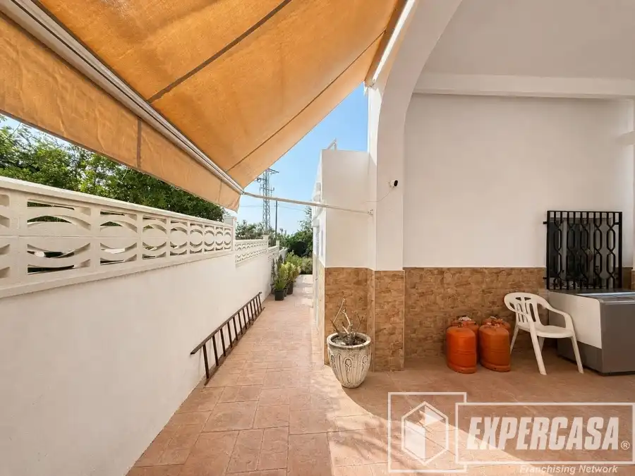Terraza de Casa o chalet en venta en Llíria con Aire acondicionado, Trastero y Piscina