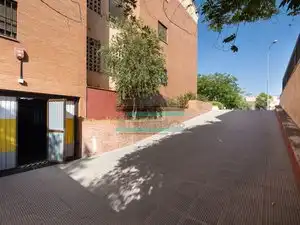Exterior view of Flat for rent in Granada  with Air Conditioner, Heating and Washing machine