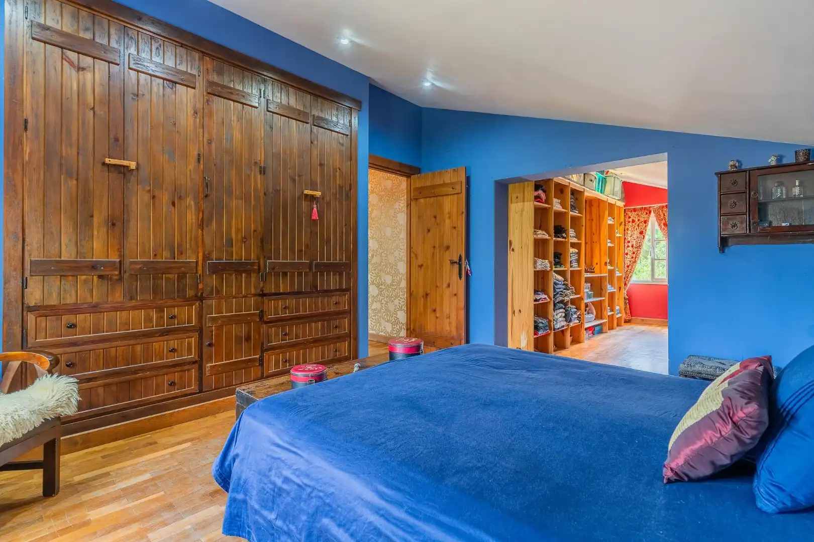 Habitación de Casa o chalet en venta en Chiclana de la Frontera con Jardín privado, Trastero y Piscina