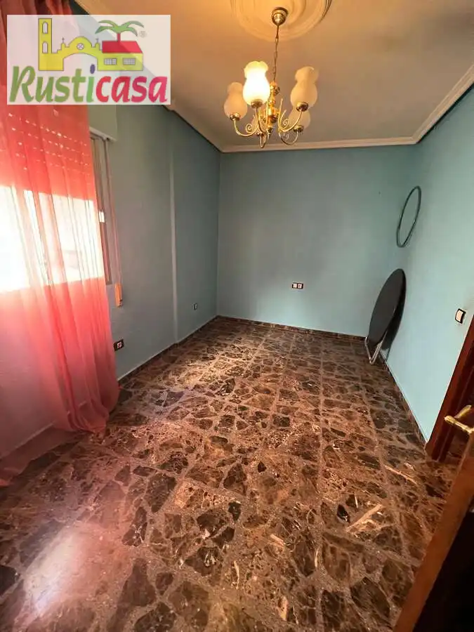 Piso en venta en Bailén con Aire acondicionado, Calefacción y Amueblado