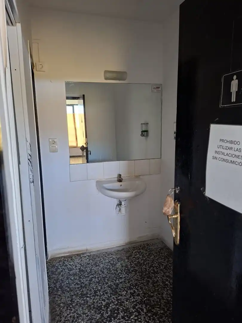 Baño de Local en venta en Maella con Terraza
