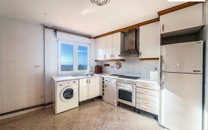 Kitchen of Flat for sale in Cercedilla  with Heating, Oven and Washing machine