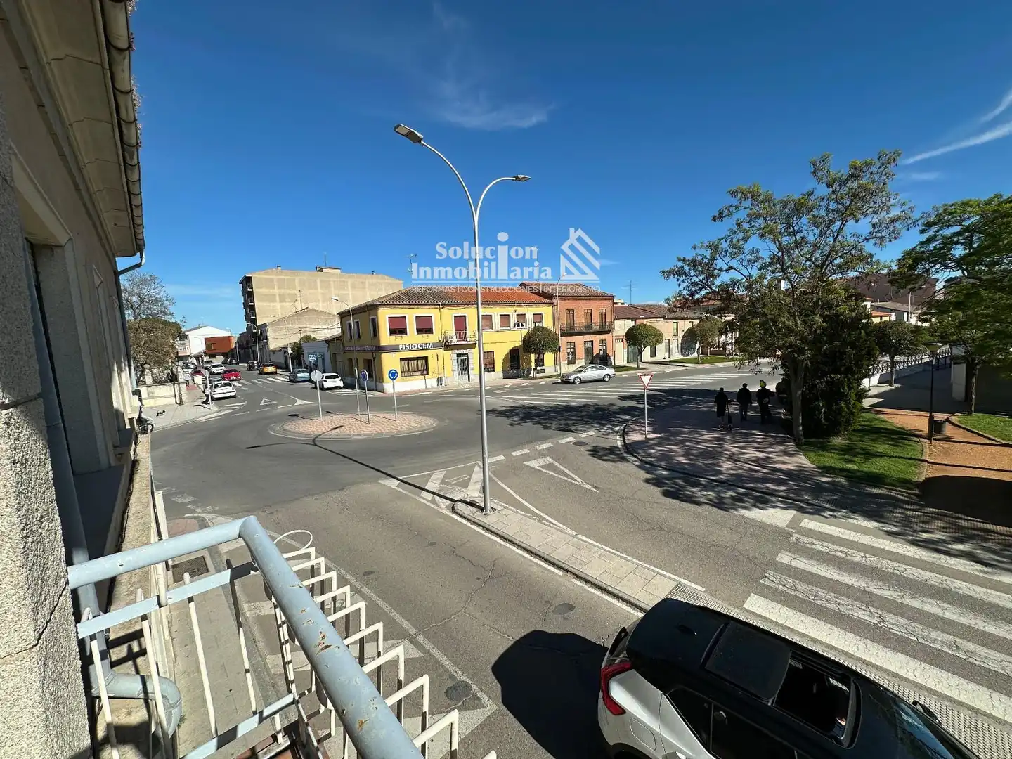 Vista exterior de Edificio en venta en Peñaranda de Bracamonte