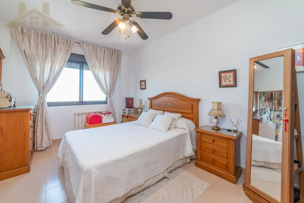 Casa a schiera con giardino in vendita a Avenida de Don Pedro Hernando Sanz, imagen 16