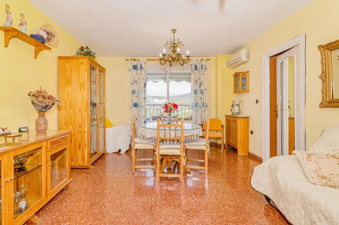 Dining room of Flat for sale in Granada  with Air Conditioner