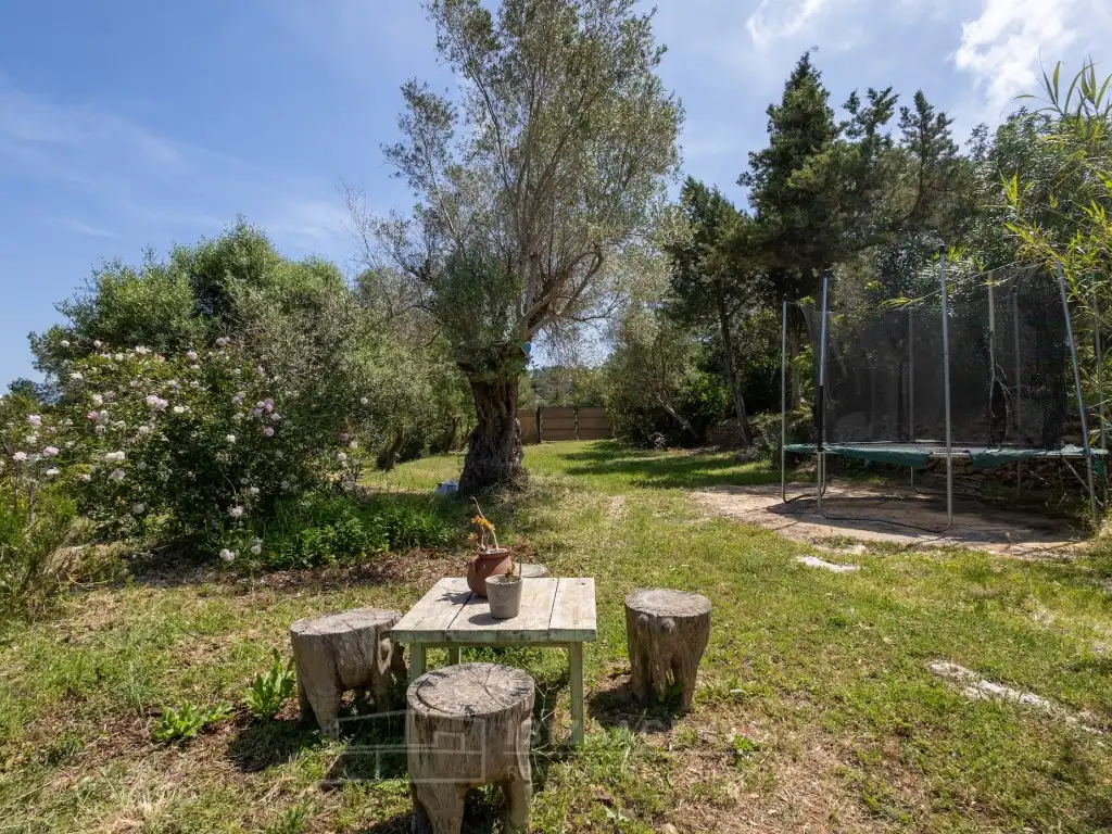 Garden of Houses for sale in Santa Eulària des Riu  with Air Conditioner, Terrace and TV