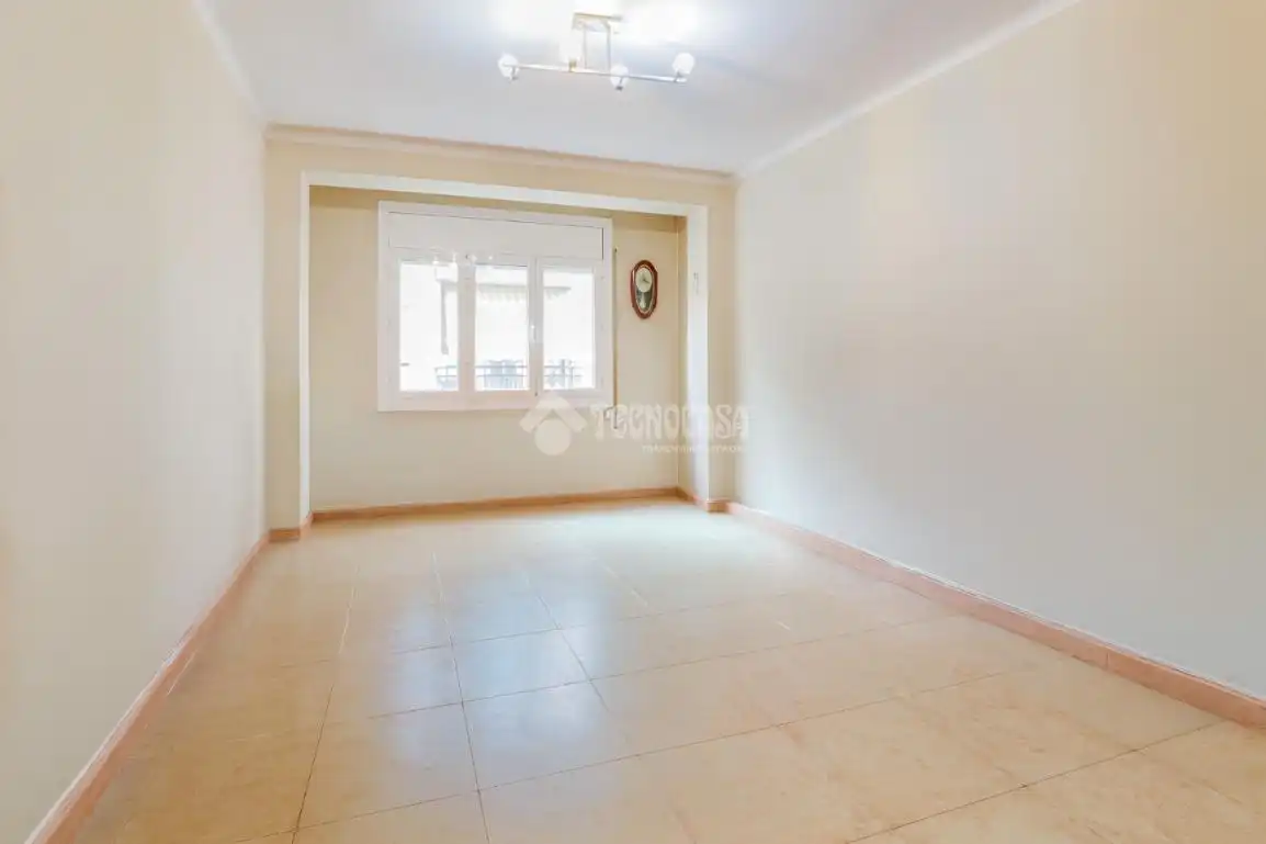 Sala de estar de Piso en venta en Mollet del Vallès con Amueblado y Balcón