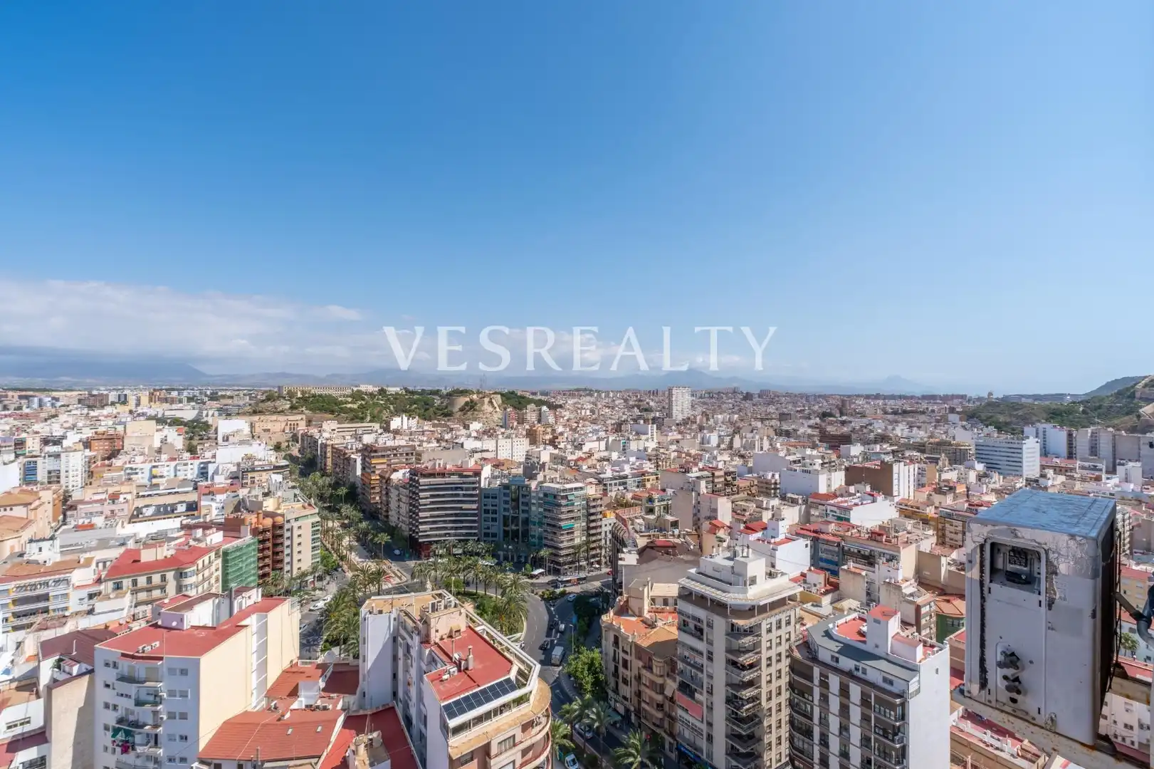Außenansicht von Wohnungen zum Verkauf in Alicante / Alacant mit Klimaanlage, Heizung und Terrasse