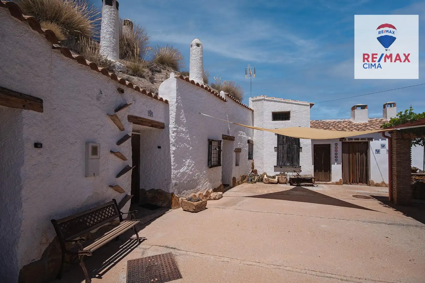 Casa o chalet en venta en Calle Cortijo del Cura, 53, 18840, Granada, Galera