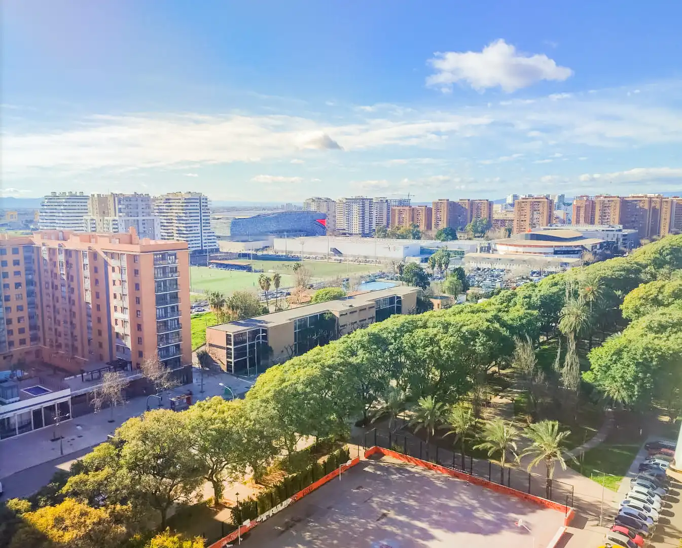 Exterior view of Flat for sale in Valencia  with Air Conditioner, Furnished and Oven