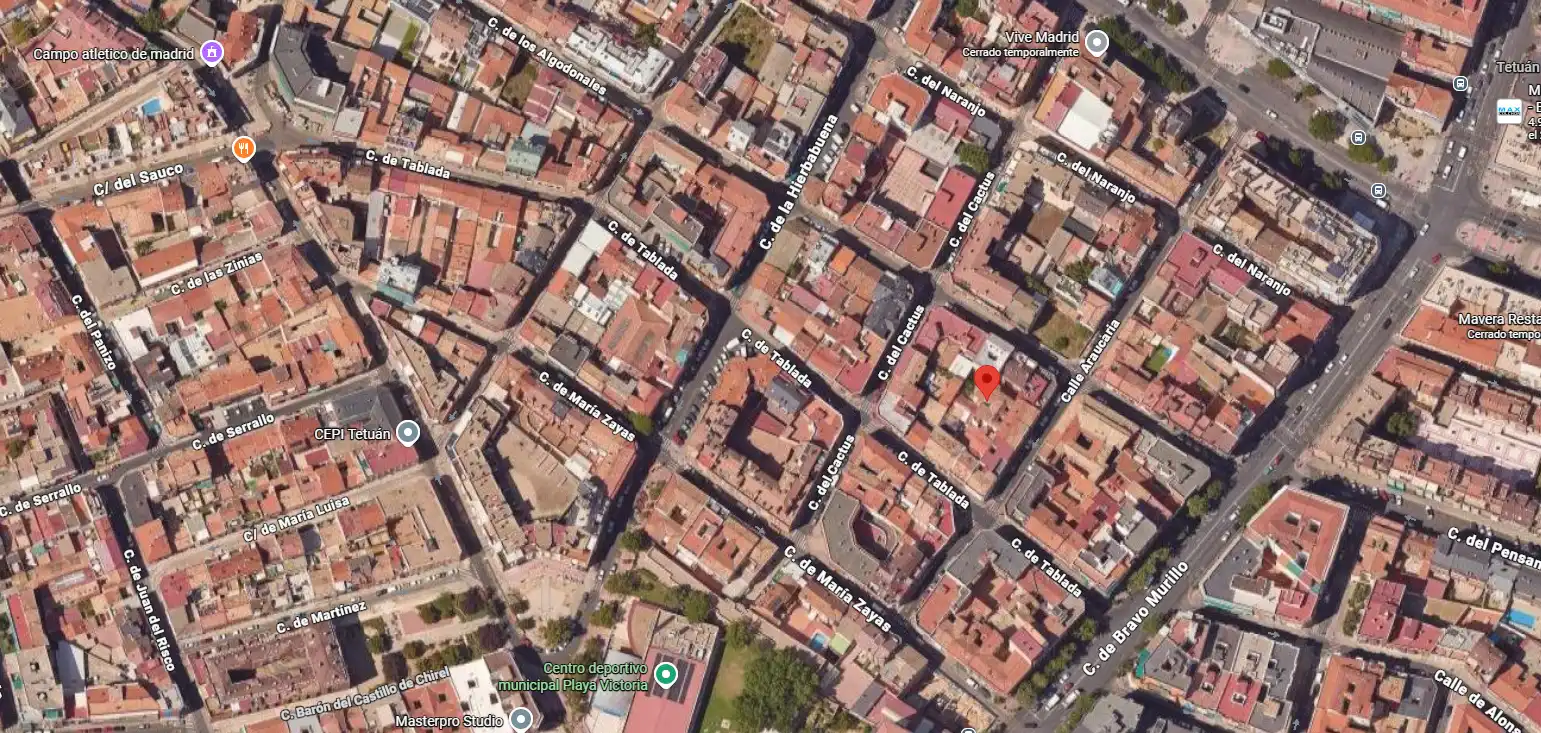 Vista exterior de Casa o xalet en venda en Madrid