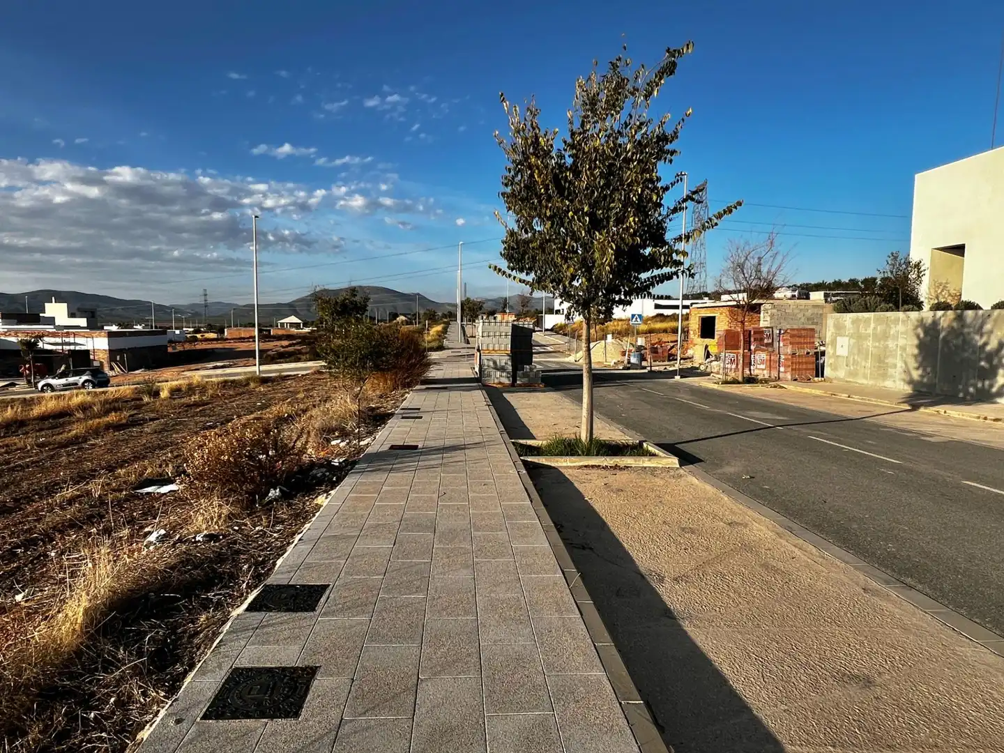 Vista exterior de Residencial en venta en El Chaparral - Villas Blancas