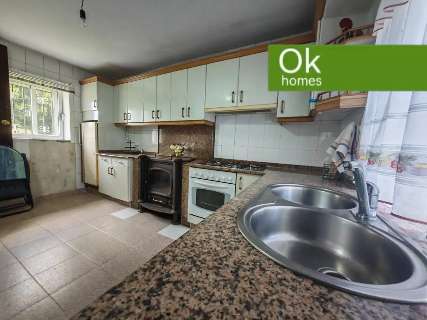 Casa con jardín en venta en Curtis, imagen 5