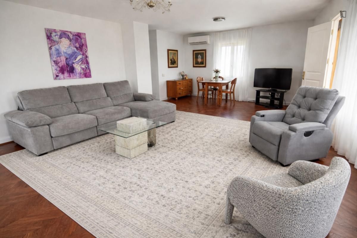 Sala de estar de Casa o chalet de alquiler en Villanueva de la Cañada con Aire acondicionado, Calefacción y Amueblado