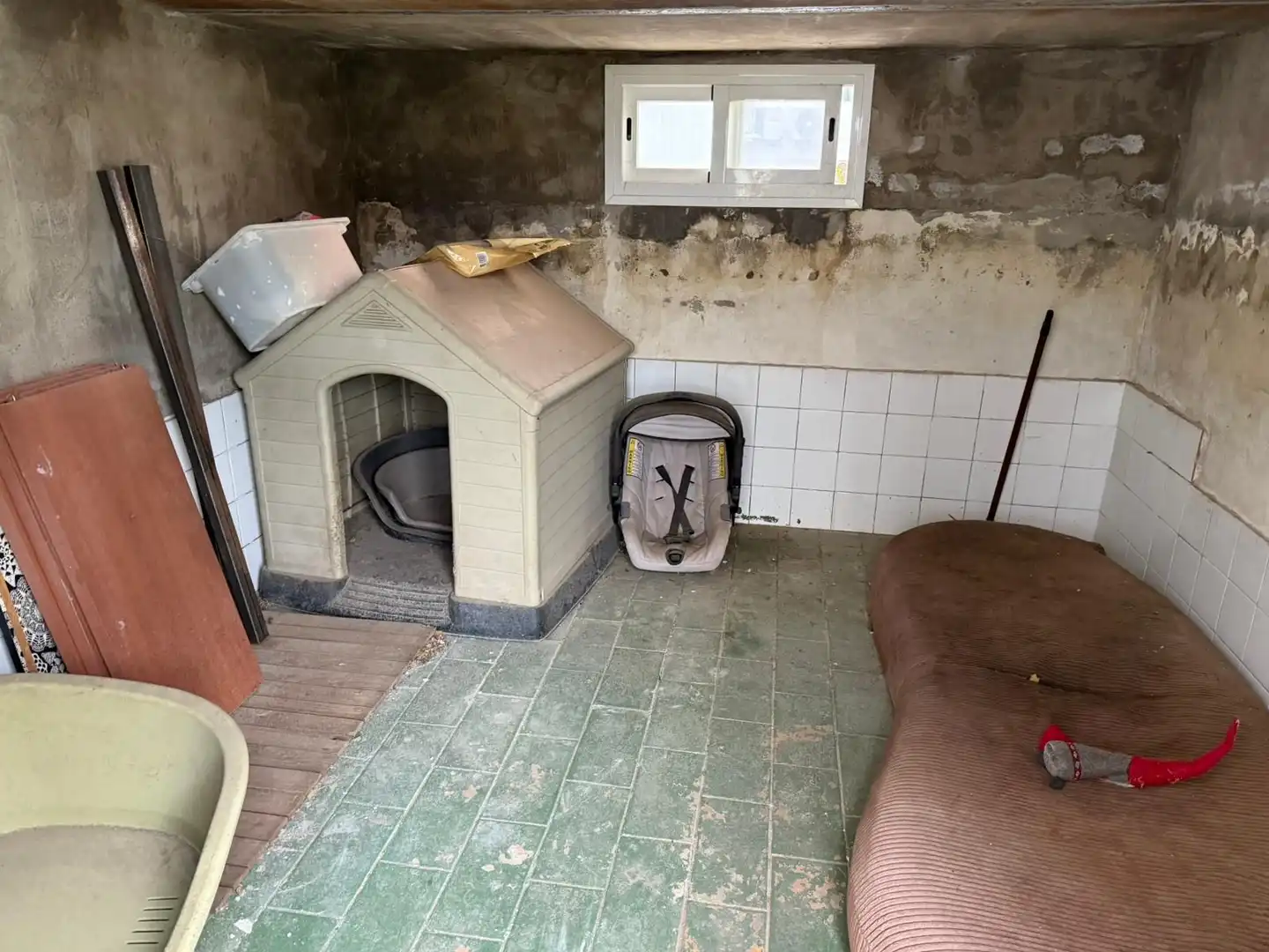 Casa adosada en venda en Utrera amb Piscina comunitària