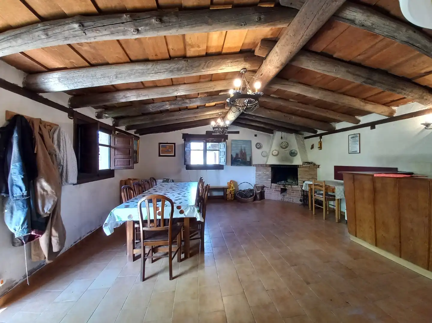 Comedor de Finca rústica en venta en Cayuela con Jardín privado