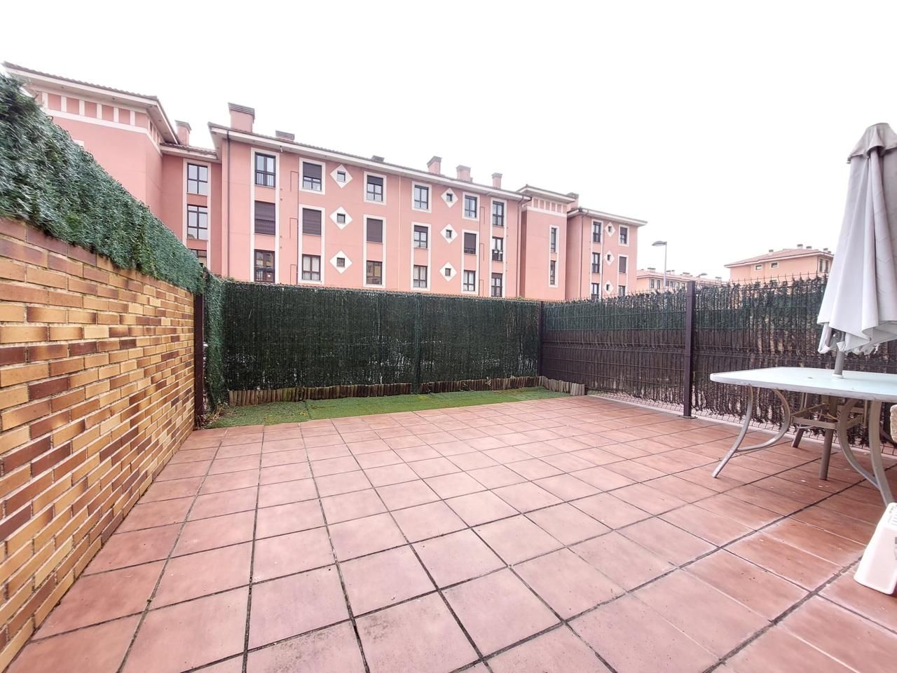 Planta baja for sale in Llanera