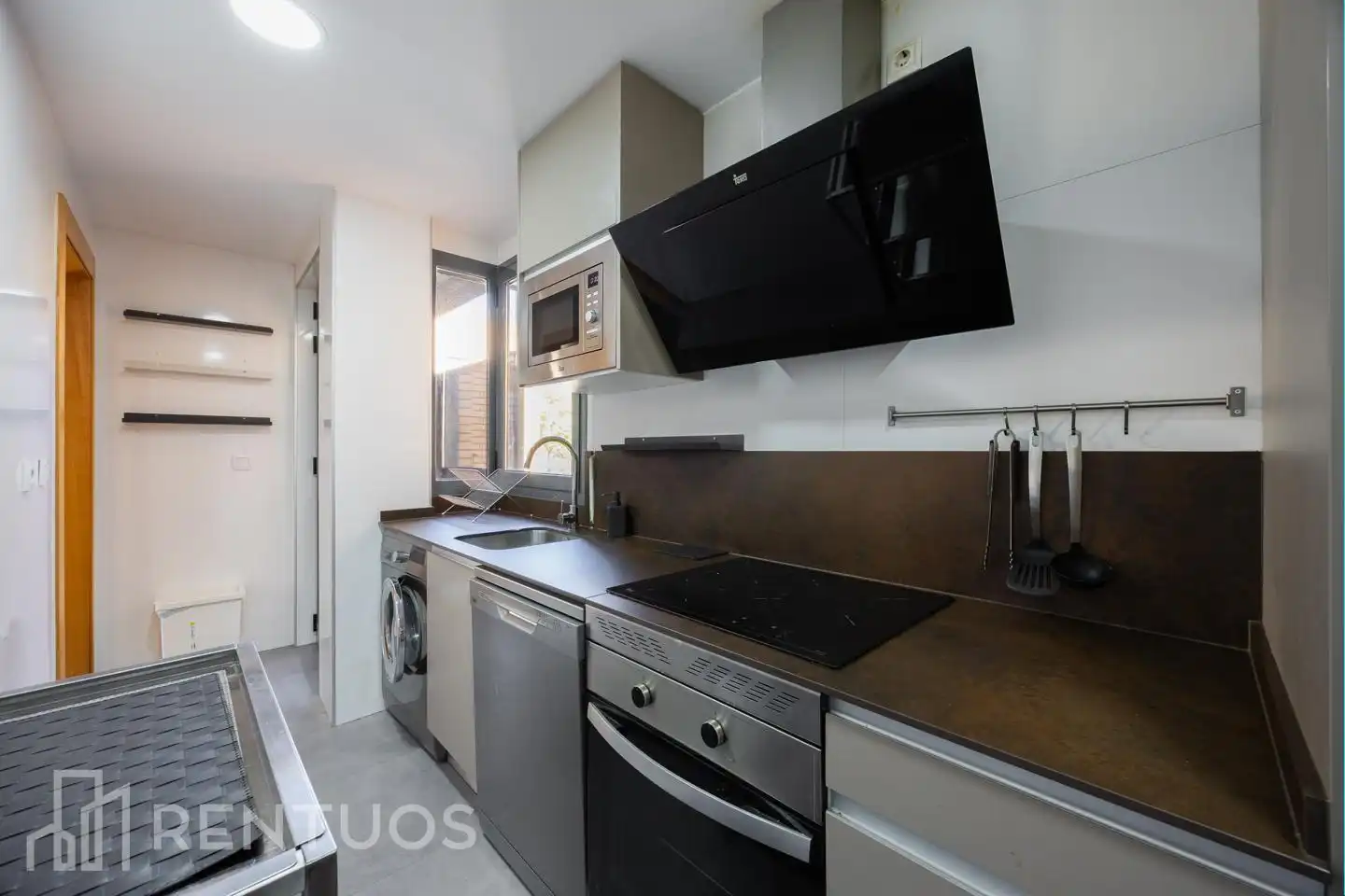 Appartamento con piscina in affitto a Calle Mercedes Formica, imagen 12