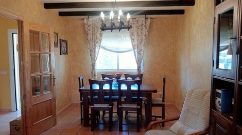 Foto 4 de Casa adosada en venta en Burgohondo, Ávila
