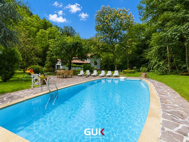 Casa-chalet en Venta en Igantzi