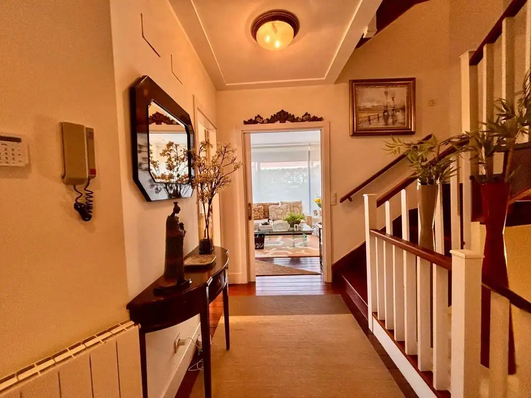 Einfamilien-Reihenhaus zum Verkauf in Sopela mit Heizung, Privatgarten und Terrasse