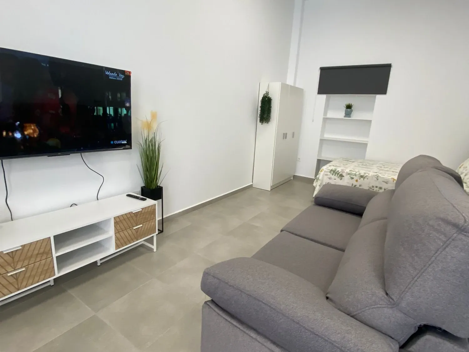 Living room of Study to rent in Elche / Elx  with Furnished, Oven and Washing machine