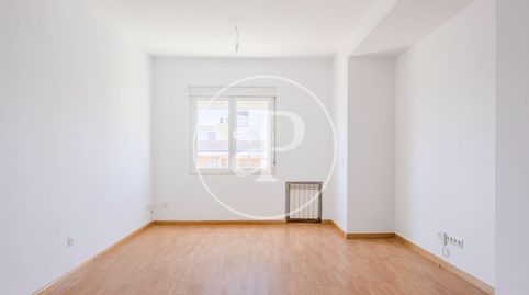 Foto 3 de Piso de alquiler en Av. de Alberto Alcocer, Nueva España, Madrid Capital