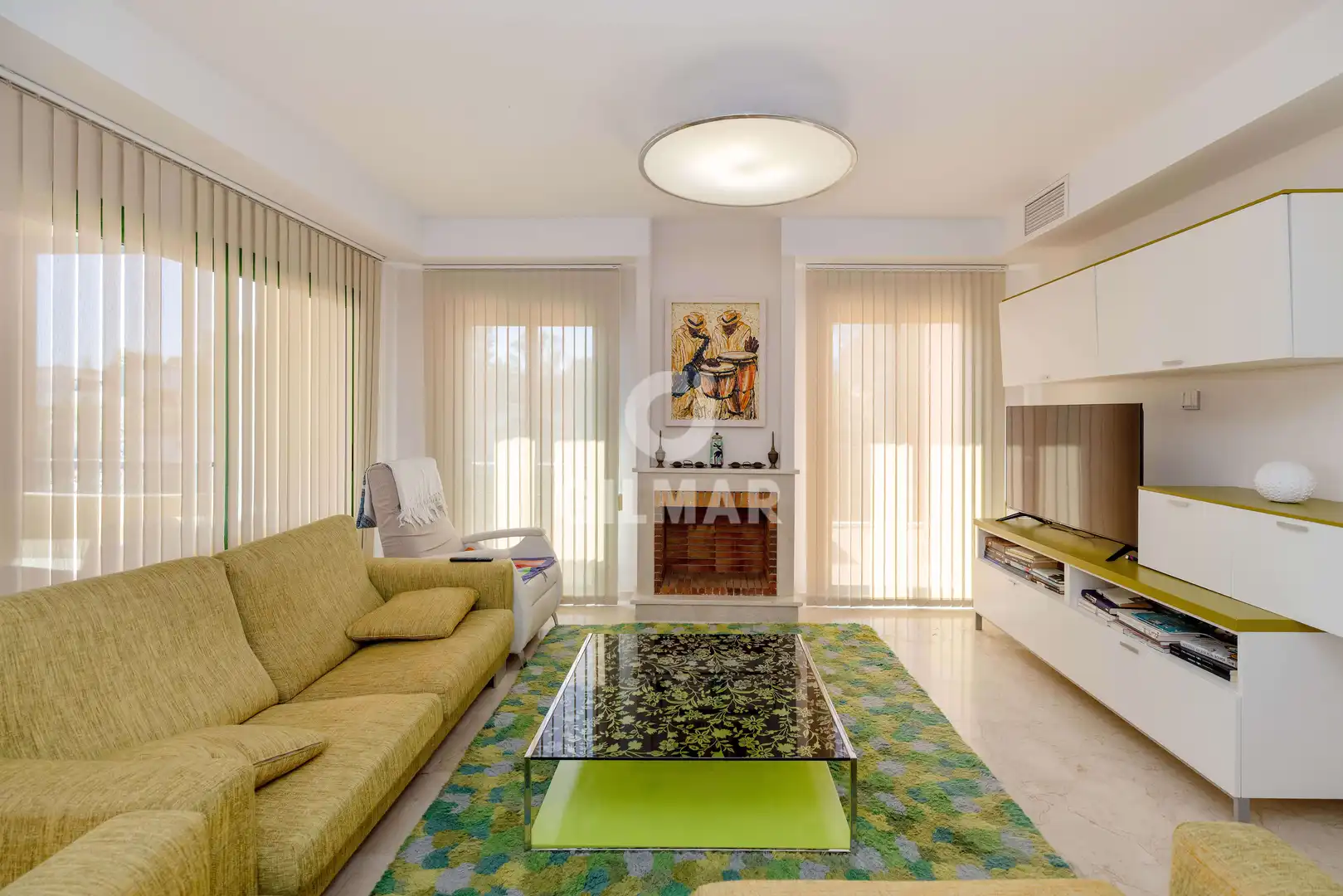 Sala de estar de Dúplex en venta en Fuengirola con Calefacción, Trastero y Piscina