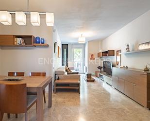 Sala d'estar de Apartament en venda en  Barcelona Capital amb Aire condicionat i Balcó