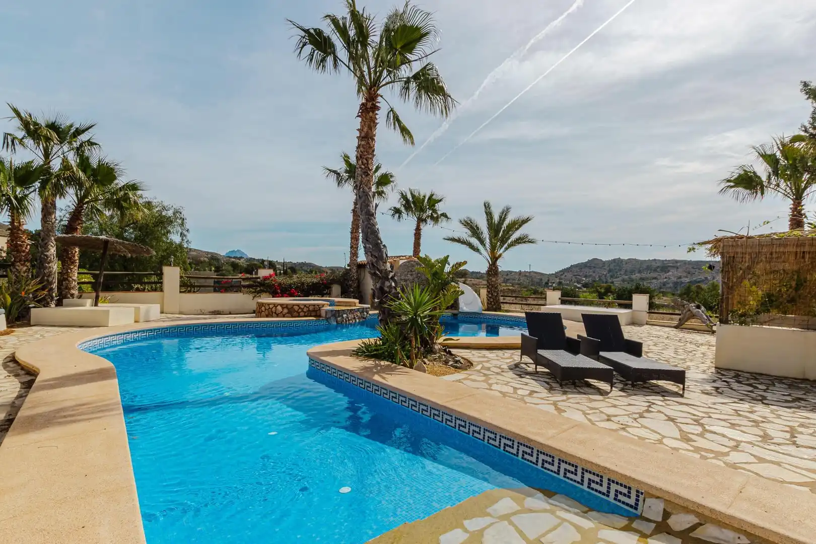 Piscina de Finca rústica en venta en Aigües con Calefacción, Jardín privado y Terraza
