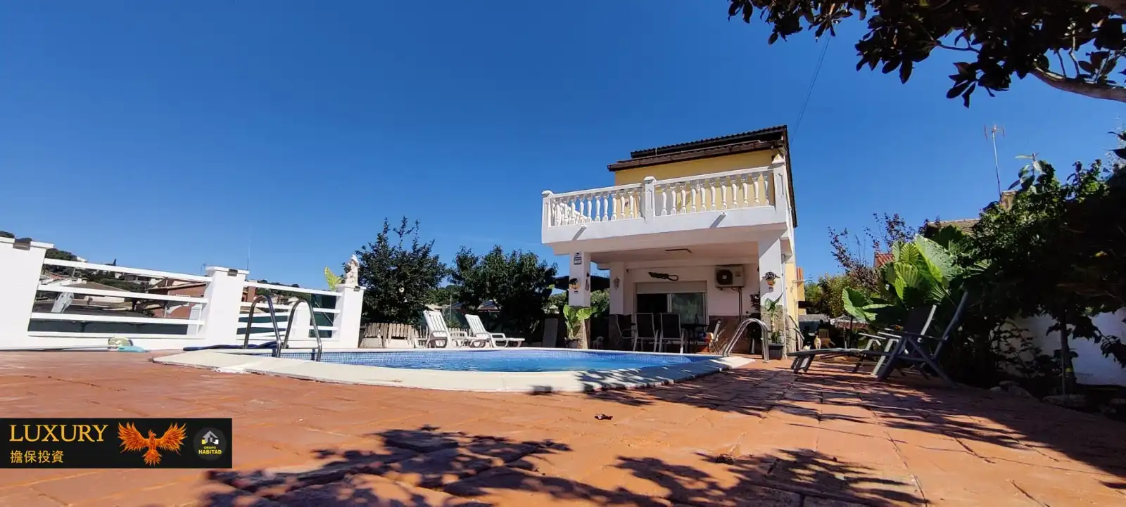 Piscina de Casa o chalet en venta en Cunit con Aire acondicionado, Calefacción y Jardín privado