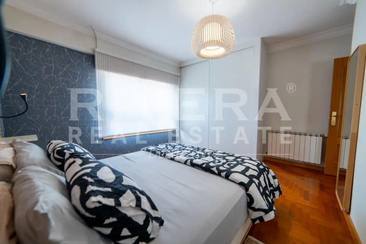 Habitación de Piso en venta en Vigo  con Calefacción, Parquet y Terraza