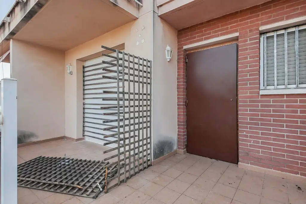 Casa aparellada en venda a C/ Princep D´Asturies, imagen 19