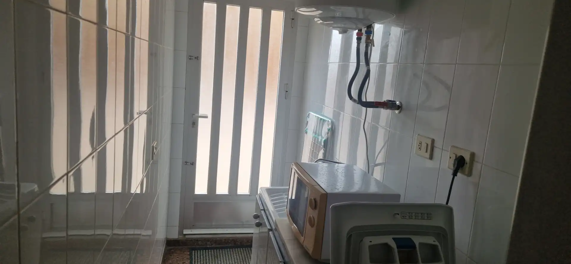 Cuina de Pis de lloguer en Sueca amb Calefacció, Moblat i Forn